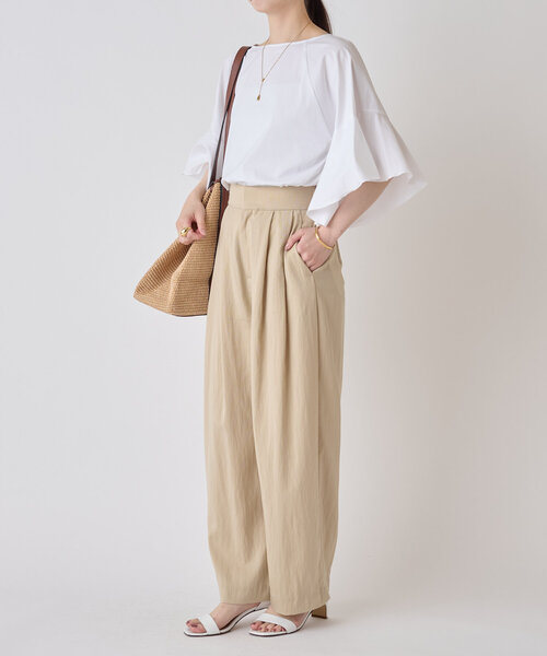 LIVETART(リヴェタート)の「フレアデザインスリーブブラウス(シャツ/ブラウス・レディース・ホワイト/グリーン・FREE)」の11枚目の写真