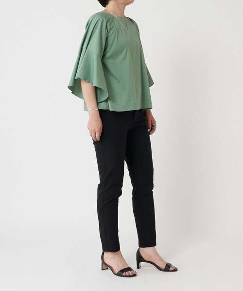 LIVETART(リヴェタート)の「フレアデザインスリーブブラウス(シャツ/ブラウス・レディース・ホワイト/グリーン・FREE)」の22枚目の写真