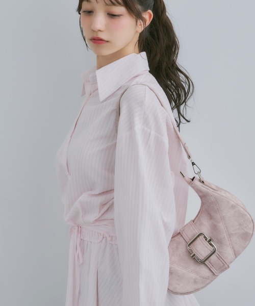 TITTY&CO.(ティティーアンドコー)の「ムーンカーブヴィンテージショルダー(ショルダーバッグ・レディース・ピンク/グレー/ブルー/アイボリー・FREE)」の5枚目の写真