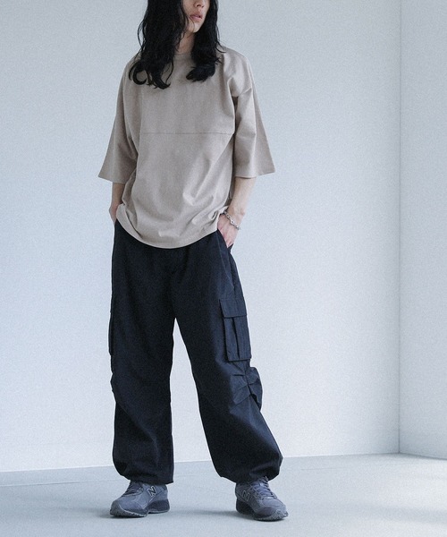 MDR(エムディアール)の「切替デザインドルマンルーズシルエット半袖Tシャツ(Tシャツ/カットソー・メンズ・グレイッシュベージュ/ネイビー/ブラック・L/M)」の14枚目の写真