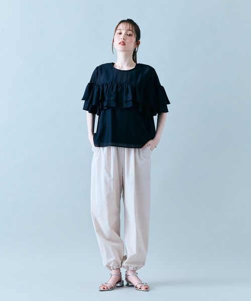 Audie a Muses(オーディアミューズ)の「スカラップカーゴパンツ(その他パンツ・レディース・ブラック/ベージュ/カーキ・38)」の8枚目の写真