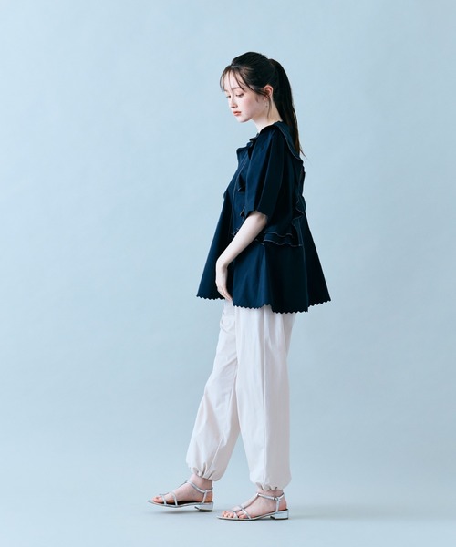 Audie a Muses(オーディアミューズ)の「スカラップカーゴパンツ(その他パンツ・レディース・ブラック/ベージュ/カーキ・38)」の12枚目の写真