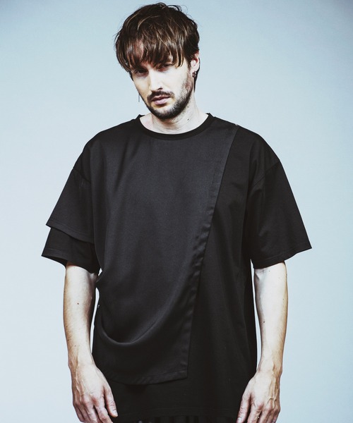 NO ID.(ノーアイディ)の「【NO ID.】Rivet Drape Big T-shirt / リベット ドレープ ビッグ Tシャツ(Tシャツ/カットソー・メンズ・グレー/ブラック/ホワイト・ONE SIZE)」の4枚目の写真