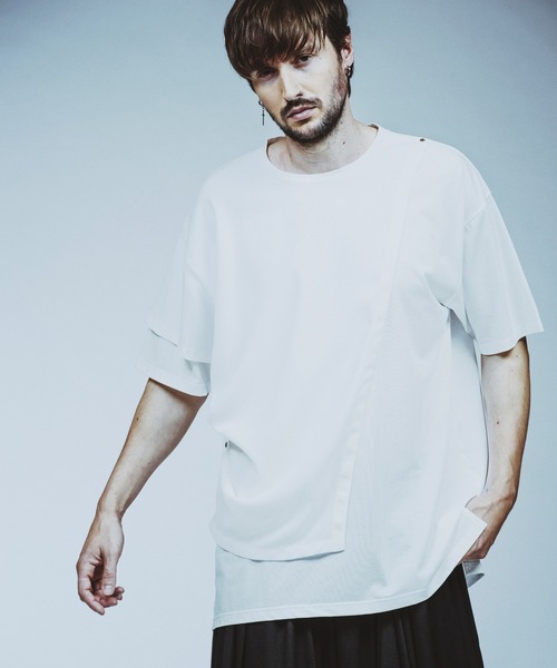 NO ID.(ノーアイディ)の「【NO ID.】Rivet Drape Big T-shirt / リベット ドレープ ビッグ Tシャツ(Tシャツ/カットソー・メンズ・グレー/ブラック/ホワイト・ONE SIZE)」の15枚目の写真