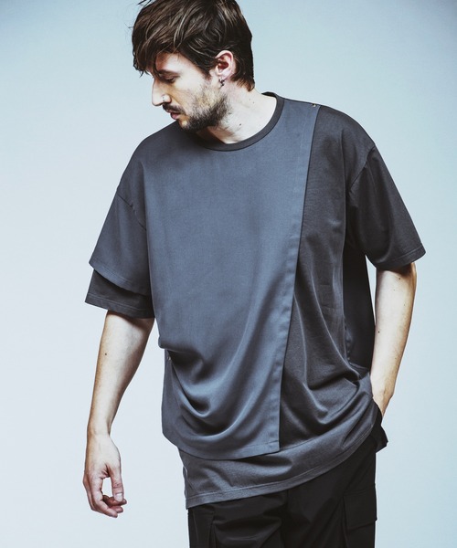 NO ID.(ノーアイディ)の「【NO ID.】Rivet Drape Big T-shirt / リベット ドレープ ビッグ Tシャツ(Tシャツ/カットソー・メンズ・グレー/ブラック/ホワイト・ONE SIZE)」の20枚目の写真