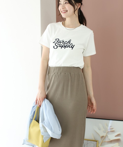 fifth(フィフス)の「レタリングロゴTシャツ(Tシャツ/カットソー・レディース・ホワイト/ブラック・M)」の2枚目の写真