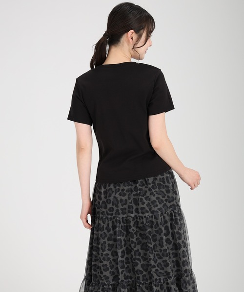 fifth(フィフス)の「レタリングロゴTシャツ(Tシャツ/カットソー・レディース・ホワイト/ブラック・M)」の9枚目の写真
