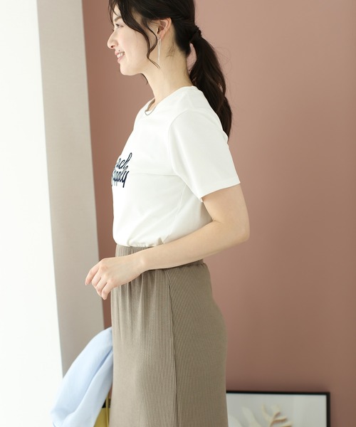 fifth(フィフス)の「レタリングロゴTシャツ(Tシャツ/カットソー・レディース・ホワイト/ブラック・M)」の4枚目の写真