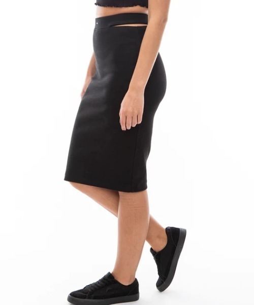 RVCA(ルーカ)の「【RVCA/ルーカ】24SS MINI RVCA RIB SKIRT/ストレッチリブウエストスリットスリムスカート(スカート・レディース・ブラック・SMALL/MEDIUM)」の7枚目の写真