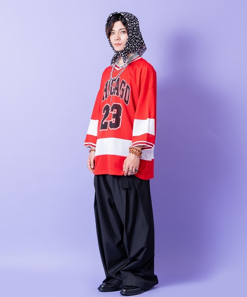 a.p.o.v.（エーピーオービー）の「a.p.o.v. CHICAGOロゴオーバーサイズメッシュゲームシャツ（Tシャツ/カットソー・メンズ・ブラック/レッド・ONESIZE）」の7枚目の写真