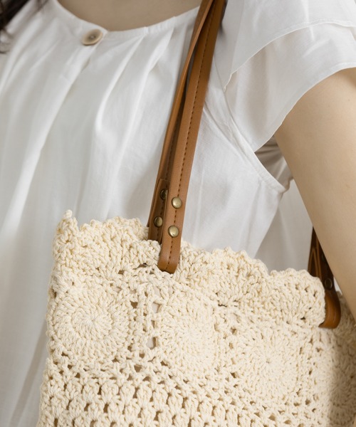 Lunea（ルネア）の「クロシェサマートートバッグ（トートバッグ・レディース・ホワイト/ブラウン・FREE）」の12枚目の写真