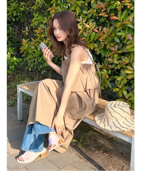 Ungrid(アングリッド)の「キャミデザインワンピース(ワンピース・レディース・ブルー/ブラック/カーキ・FREE)」の16枚目の写真