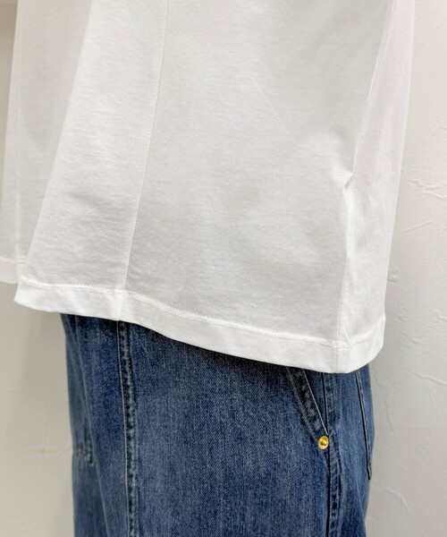 fredy emue(フレディエミュ)の「シルケット袖ギャザーカットソーブラウス(Tシャツ/カットソー・レディース・ベージュ/オフホワイト/チャコールグレー/ベビーピンク・38)」の6枚目の写真