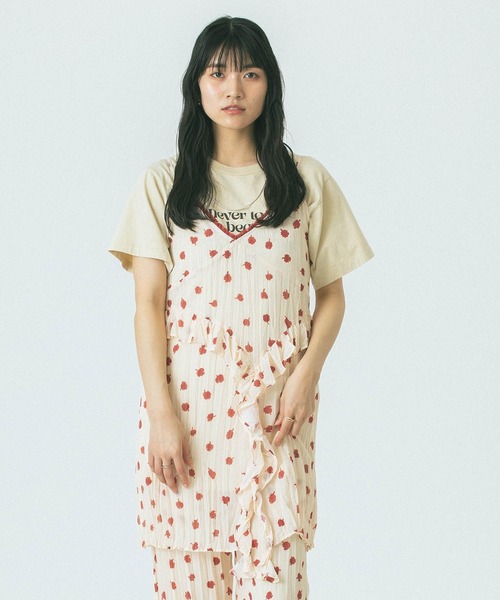 ROSE BUD（ローズバッド）の「FLOWER PRINT DRESS（ワンピース・レディース・ブラック/ベージュ・ONE SIZE）」の6枚目の写真