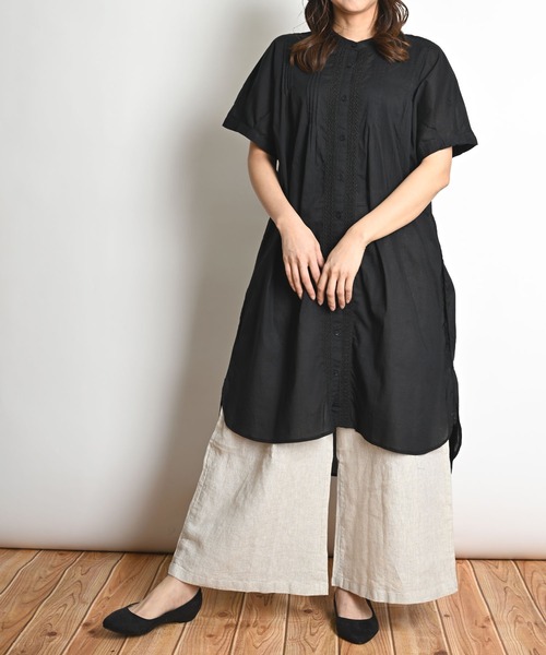 MARAI(マーライ)の「レース付き半袖ロングシャツワンピース(シャツワンピース・レディース・ブラック/ブルー/グレー/ホワイト・FREE)」の1枚目の写真