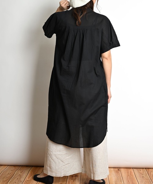 MARAI(マーライ)の「レース付き半袖ロングシャツワンピース(シャツワンピース・レディース・ブラック/ブルー/グレー/ホワイト・FREE)」の11枚目の写真