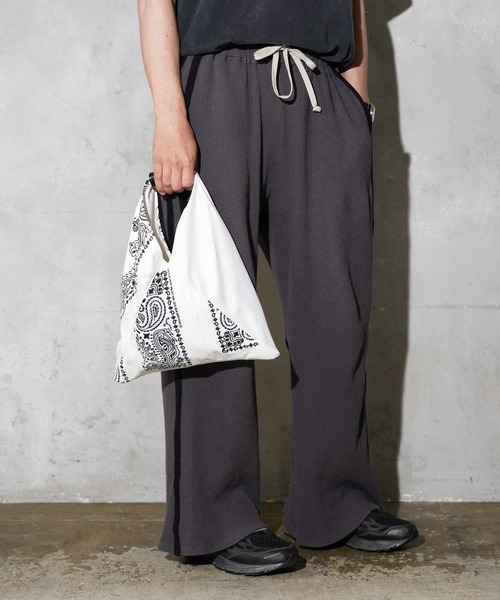 THRIFTY LOOK（スリフティールック）の「THRIFTY LOOK / スリフティールック HAV-A-HANK TRIANGLE SMALL TOTE ハバハンク キャンバス リメイク トライアングルトート（トートバッグ・メンズ・ホワイト/ブラック・FREE）」の16枚目の写真