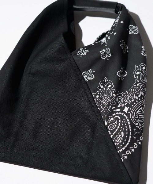 THRIFTY LOOK（スリフティールック）の「THRIFTY LOOK / スリフティールック HAV-A-HANK TRIANGLE SMALL TOTE ハバハンク キャンバス リメイク トライアングルトート（トートバッグ・メンズ・ホワイト/ブラック・FREE）」の3枚目の写真