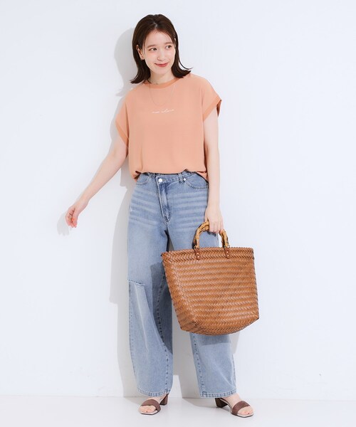 DRESKIP（ドレスキップ）の「【S-LL/ひんやり/洗濯後しわになりにくい】程よいシアー感 ロゴTシャツブラウス（シャツ/ブラウス・レディース・ブラック/オフホワイト/ライトオレンジ系/グリーン系・04/03/02/01）」の19枚目の写真