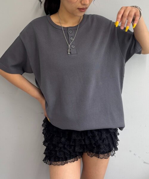 tシャツ 「Sourcream/サワークリーム」ワッフルヘンリーネックTEE / 2サイズ レディース メンズ Sourcream tシャツ 2サイズ「Sourcream/サワークリーム