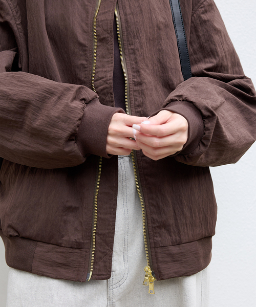 JOURNAL STANDARD(ジャーナルスタンダード)の「【洗える】Light MA-1(MA-1・レディース・ブラウン/カーキ・FREE)」の13枚目の写真
