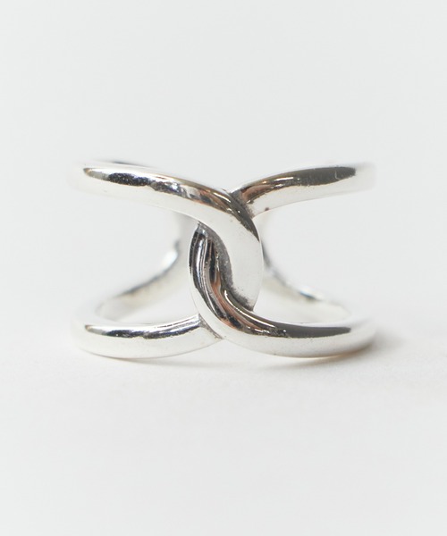 blatto（ブラット）の「blatto/ブラット 925シルバー デザイン リング（リング・メンズ・シルバー系その他5/シルバー系その他3/シルバー×ゴールド/シルバー系1/シルバー系/シルバー系その他/ゴールド系1/シルバー系2/シルバー系その他6/シルバー系その他4/シルバー系その他2/ゴールド系2/シルバー系5/シルバー系3/ゴールド系/シルバー系9/シルバー系8/シルバー系7/シルバー系6/シルバー系4・FREE）」の10枚目の写真