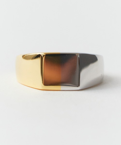 blatto（ブラット）の「blatto/ブラット 925シルバー デザイン リング（リング・メンズ・シルバー系その他5/シルバー系その他3/シルバー×ゴールド/シルバー系1/シルバー系/シルバー系その他/ゴールド系1/シルバー系2/シルバー系その他6/シルバー系その他4/シルバー系その他2/ゴールド系2/シルバー系5/シルバー系3/ゴールド系/シルバー系9/シルバー系8/シルバー系7/シルバー系6/シルバー系4・FREE）」の3枚目の写真