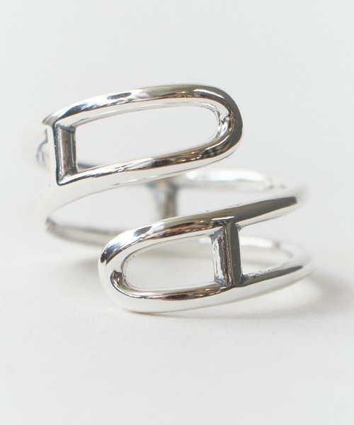 blatto（ブラット）の「blatto/ブラット 925シルバー デザイン リング（リング・メンズ・シルバー系その他5/シルバー系その他3/シルバー×ゴールド/シルバー系1/シルバー系/シルバー系その他/ゴールド系1/シルバー系2/シルバー系その他6/シルバー系その他4/シルバー系その他2/ゴールド系2/シルバー系5/シルバー系3/ゴールド系/シルバー系9/シルバー系8/シルバー系7/シルバー系6/シルバー系4・FREE）」の5枚目の写真