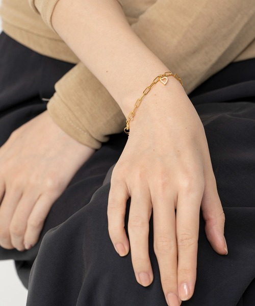LAPUIS(ラピュイ)の「LAPUIS(ラピュイ) Amuse Heart bracelet A(ブレスレット・レディース・ホワイト/ブラック・FREE)」の13枚目の写真