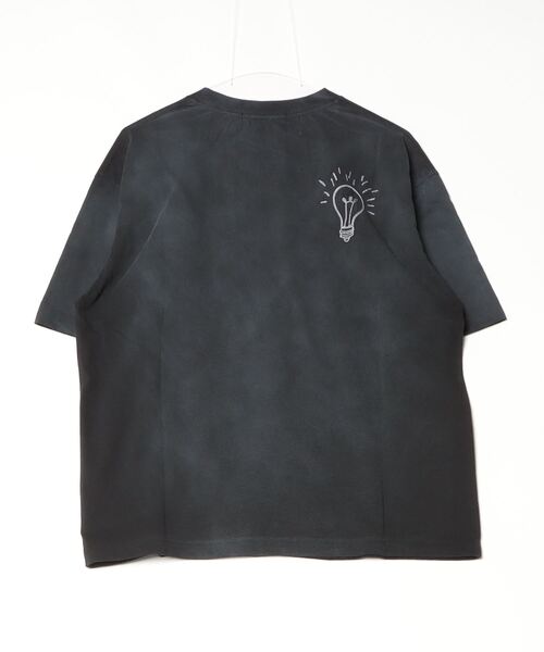 many men many mind（メニーメンメニーマインド）の「many men many mind/スプレー染めカジノ柄プリントTEE（Tシャツ/カットソー・メンズ・ブラック系2/ブラック系1/ブラック/アイボリー/ホワイト系2/ホワイト系1・LARGE/X-LARGE/MEDIUM）」の20枚目の写真