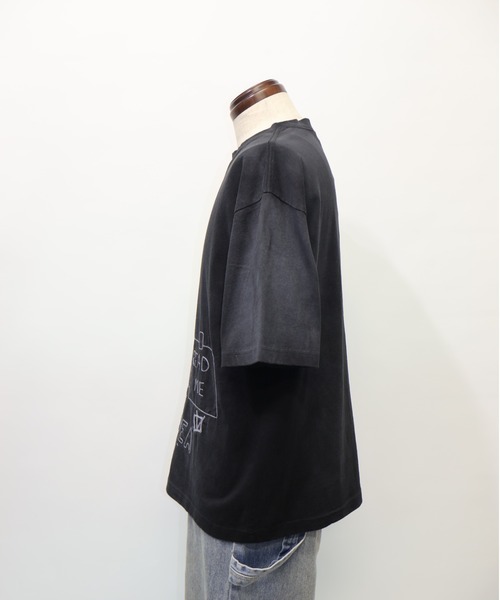 many men many mind（メニーメンメニーマインド）の「many men many mind/スプレー染めカジノ柄プリントTEE（Tシャツ/カットソー・メンズ・ブラック系2/ブラック系1/ブラック/アイボリー/ホワイト系2/ホワイト系1・LARGE/X-LARGE/MEDIUM）」の12枚目の写真