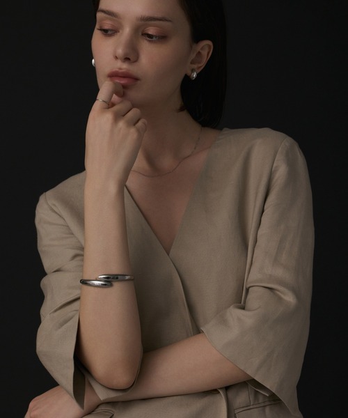 CENE（セネ）の「【CENE】セネ/フレックスバングル（ブレスレット・レディース・シルバー/ゴールド・FREE）」の12枚目の写真