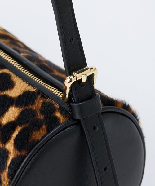 Whim Gazette(ウィムガゼット)の「【Hoaw.】ヘアレザー2WAYショルダーバッグ(ショルダーバッグ・レディース・キャメル・FREE)」の8枚目の写真