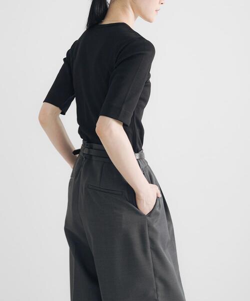 URBAN RESEARCH(アーバンリサーチ)の「汗ジミ防止ハーフスリーブカットソー(Tシャツ/カットソー・レディース・ブラック/オフホワイト/レッド系その他/グリーン系その他・FREE)」の13枚目の写真
