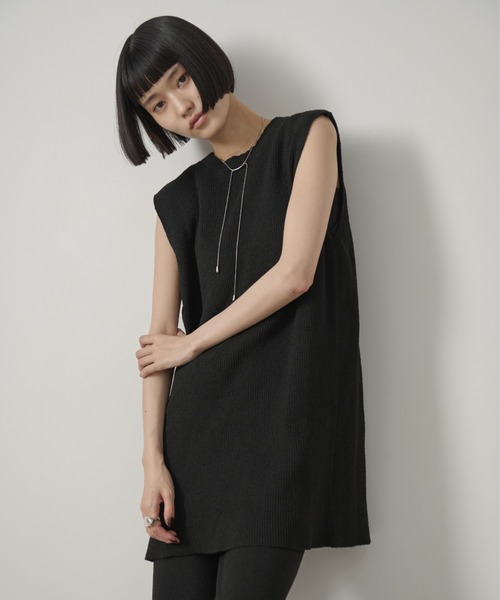 AIC.(エーアイシー)の「ミニループバックオープンニットトップス/セットアップ可能(その他トップス・レディース・ブラウン/アイボリー/ブラック・FREE)」の2枚目の写真