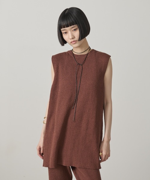 AIC.(エーアイシー)の「ミニループバックオープンニットトップス/セットアップ可能(その他トップス・レディース・ブラウン/アイボリー/ブラック・FREE)」の8枚目の写真