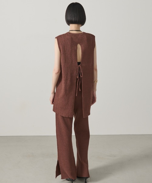 AIC.(エーアイシー)の「ミニループバックオープンニットトップス/セットアップ可能(その他トップス・レディース・ブラウン/アイボリー/ブラック・FREE)」の21枚目の写真