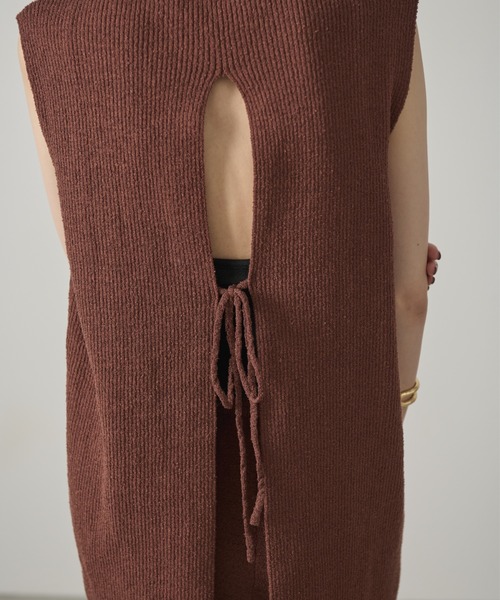 AIC.(エーアイシー)の「ミニループバックオープンニットトップス/セットアップ可能(その他トップス・レディース・ブラウン/アイボリー/ブラック・FREE)」の16枚目の写真