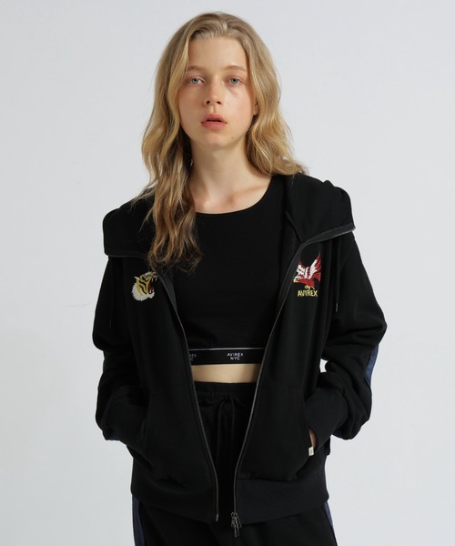 AVIREX(アヴィレックス)の「《SOUVENIR COLLECTION》SATIN SKA COMBI PARKA(パーカー・レディース・オリーブ/グレー/ブラック・M/S)」の1枚目の写真