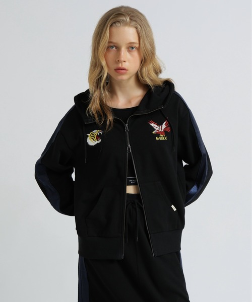 AVIREX(アヴィレックス)の「《SOUVENIR COLLECTION》SATIN SKA COMBI PARKA(パーカー・レディース・オリーブ/グレー/ブラック・M/S)」の4枚目の写真