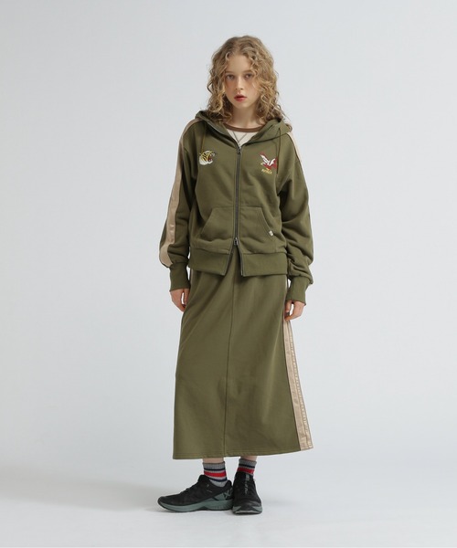 AVIREX(アヴィレックス)の「《SOUVENIR COLLECTION》SATIN SKA COMBI PARKA(パーカー・レディース・オリーブ/グレー/ブラック・M/S)」の11枚目の写真