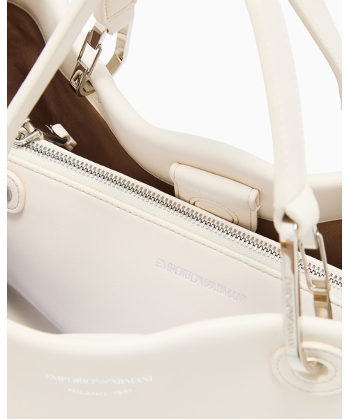 EMPORIO ARMANI(エンポリオアルマーニ)の「【エンポリオ アルマーニ】MyEA ショッパー ナッパレザー ミディアム(トートバッグ・レディース・ネイビー/ブラック/オフホワイト・FREE)」の11枚目の写真