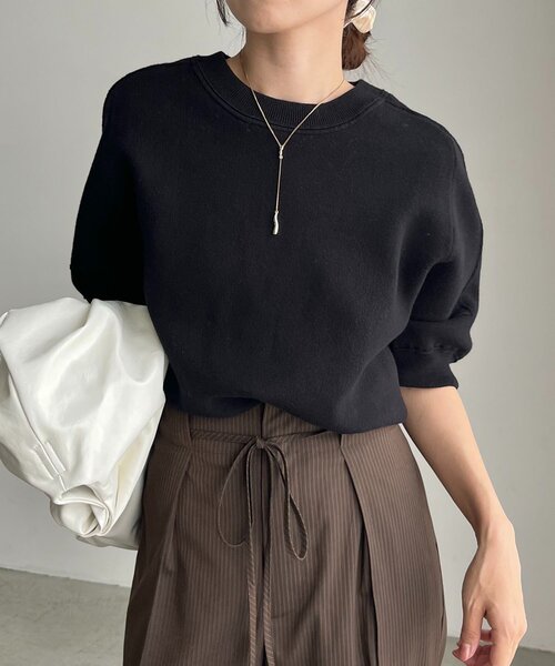 CAPRICIEUX LE'MAGE(カプリシューレマージュ)の「スウェットライク半袖ニット(ニット/セーター・レディース・ライトグレー/レッド/ブラック・FREE)」の1枚目の写真