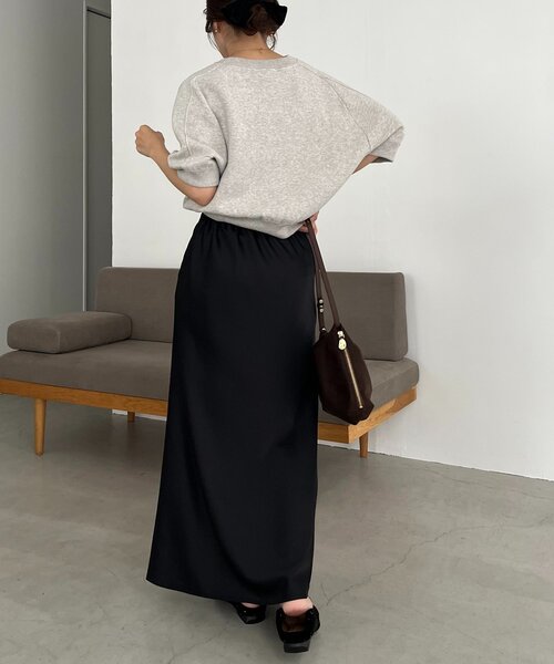 CAPRICIEUX LE'MAGE(カプリシューレマージュ)の「スウェットライク半袖ニット(ニット/セーター・レディース・ライトグレー/レッド/ブラック・FREE)」の5枚目の写真