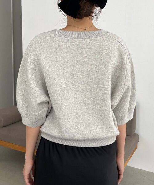 CAPRICIEUX LE'MAGE(カプリシューレマージュ)の「スウェットライク半袖ニット(ニット/セーター・レディース・ライトグレー/レッド/ブラック・FREE)」の10枚目の写真