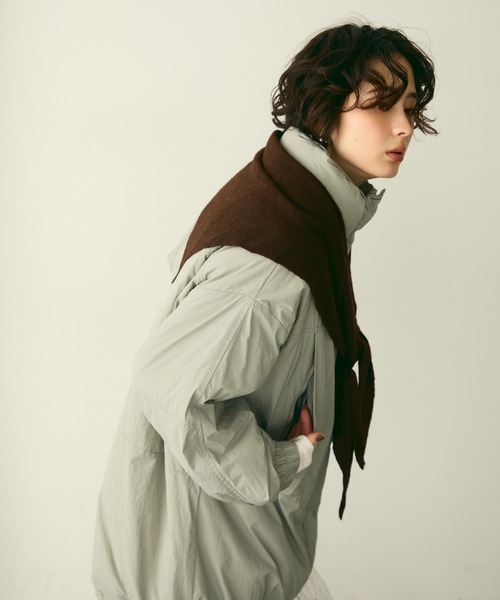 Trish（トリッシュ）の「蓄熱中綿ボリュームコート（ダウンジャケット/コート・レディース・ブラック/カーキ/アイボリー・MEDIUM）」の12枚目の写真