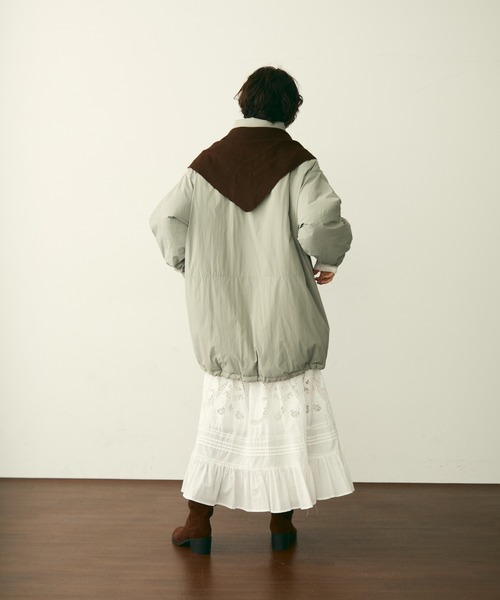 Trish（トリッシュ）の「蓄熱中綿ボリュームコート（ダウンジャケット/コート・レディース・ブラック/カーキ/アイボリー・MEDIUM）」の19枚目の写真