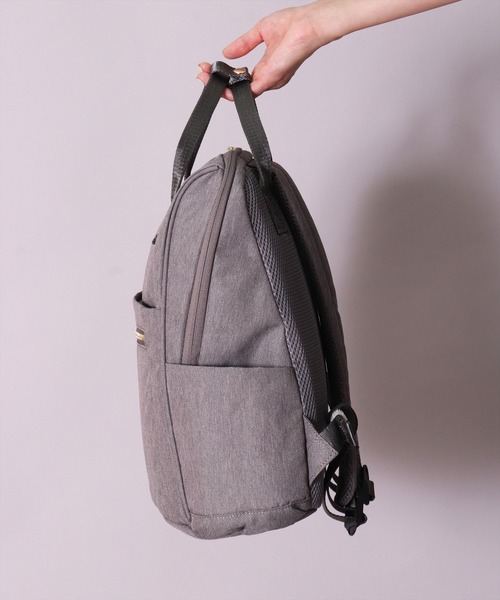 anello(アネロ)の「(LF)【anello】10ポケット/16L 多収納 リュック(バックパック/リュック・レディース・ネイビー/ライトグレー/ブラック・ONE SIZE)」の14枚目の写真