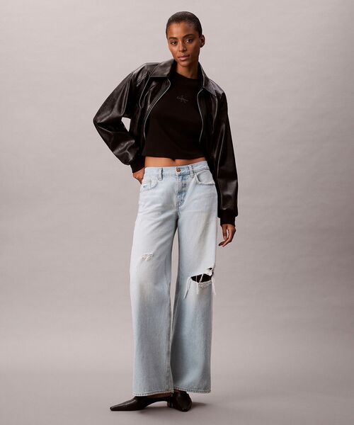 Calvin Klein(カルバン・クライン)の「ロングスリーブモノグラムベビーTシャツ(Tシャツ/カットソー・レディース・ブラック/ホワイト/バイオレット/モーブ系/ダークパープル/ライトアッシュグレー・M/S/XS/XXS)」の17枚目の写真