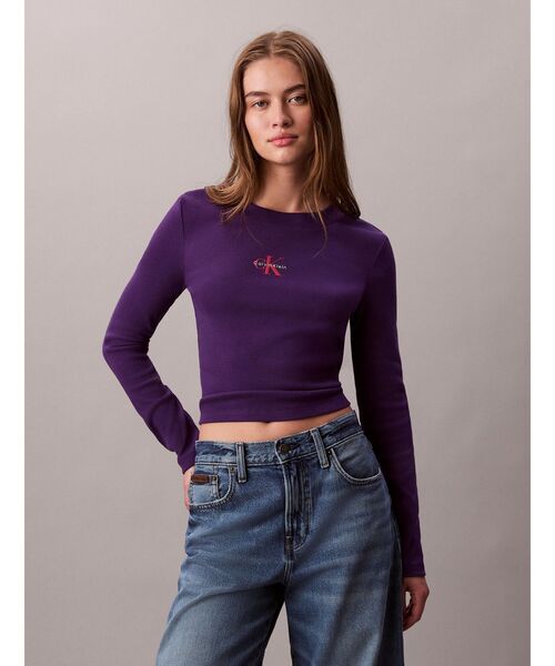 Calvin Klein(カルバン・クライン)の「ロングスリーブモノグラムベビーTシャツ(Tシャツ/カットソー・レディース・ブラック/ホワイト/バイオレット/モーブ系/ダークパープル/ライトアッシュグレー・M/S/XS/XXS)」の7枚目の写真